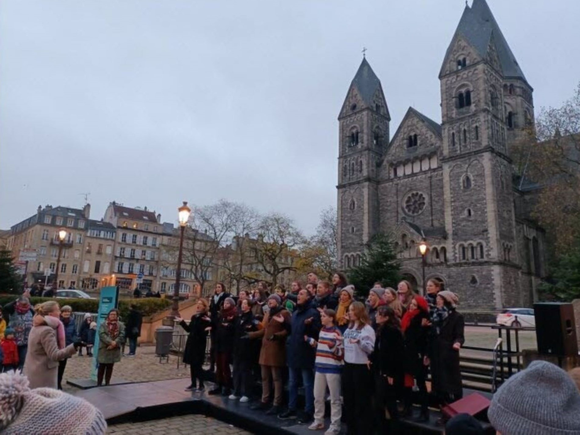 iNP07bQzZJ0WM1hETFtNi1JoU1pbqIDsS7tKhpdU